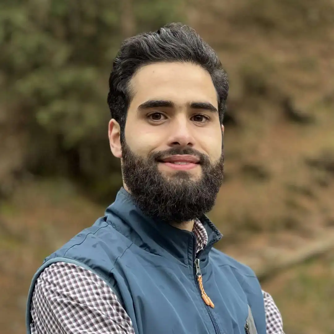 Image of Zuhaib khaki
